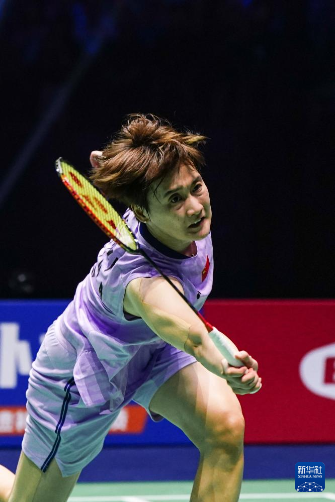 的道路上不 的道路上不